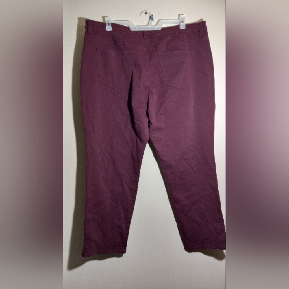 Gloria Vanderbilt Women's Plum Straight Leg Jeans Sz 22W - Picture 2 of 5